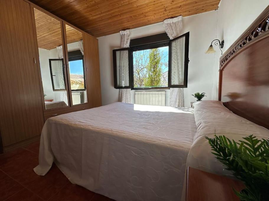 Ugena Increible Casita De Pueblo. 빌라 외부 사진